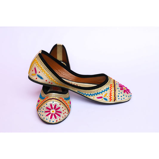 Embroidered Khussa