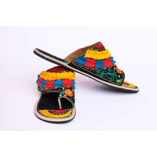 Classic Balochi Embroidered Chappal